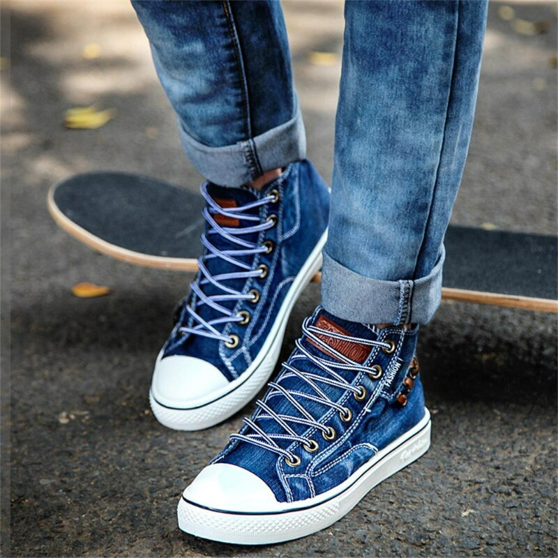 Women's Stylish Lightweight Canvas Sneakers with Robust Rubber Sole