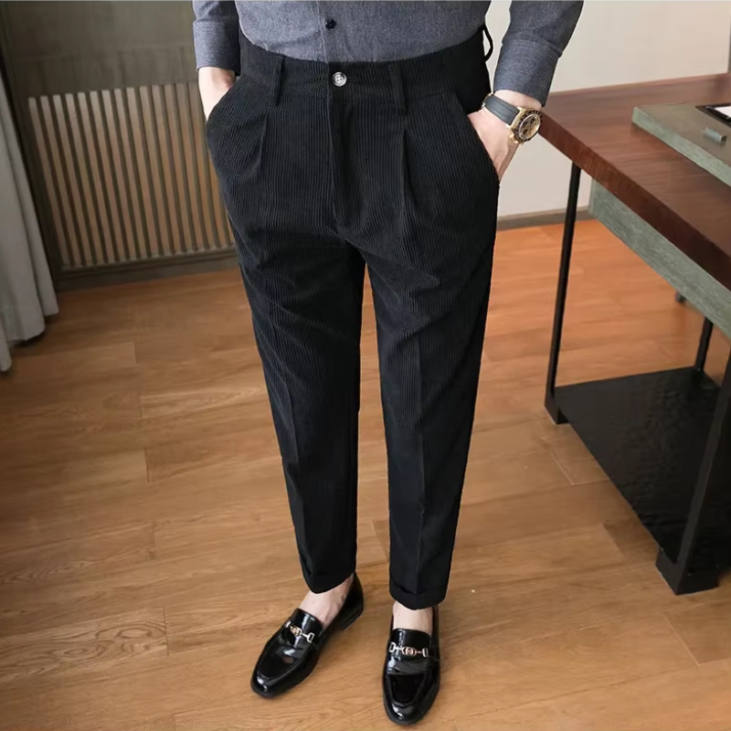 Men’s Casual Straight Corduroy Jeans with Double Pleat | Perfect for All Seasons