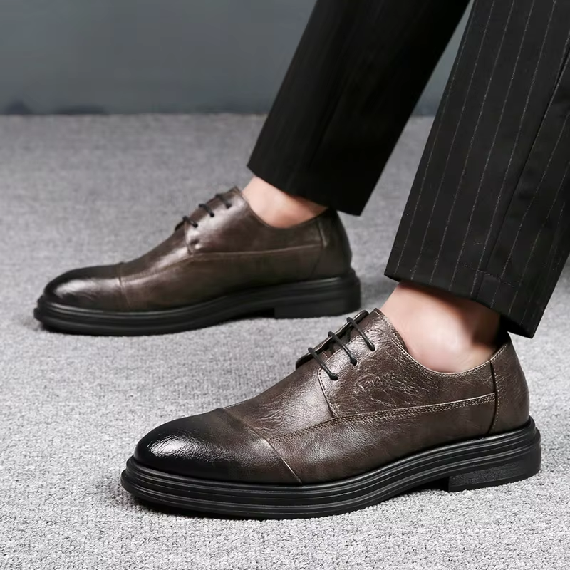 Men's Elegant Leather Shoes with Cap-Toe Design