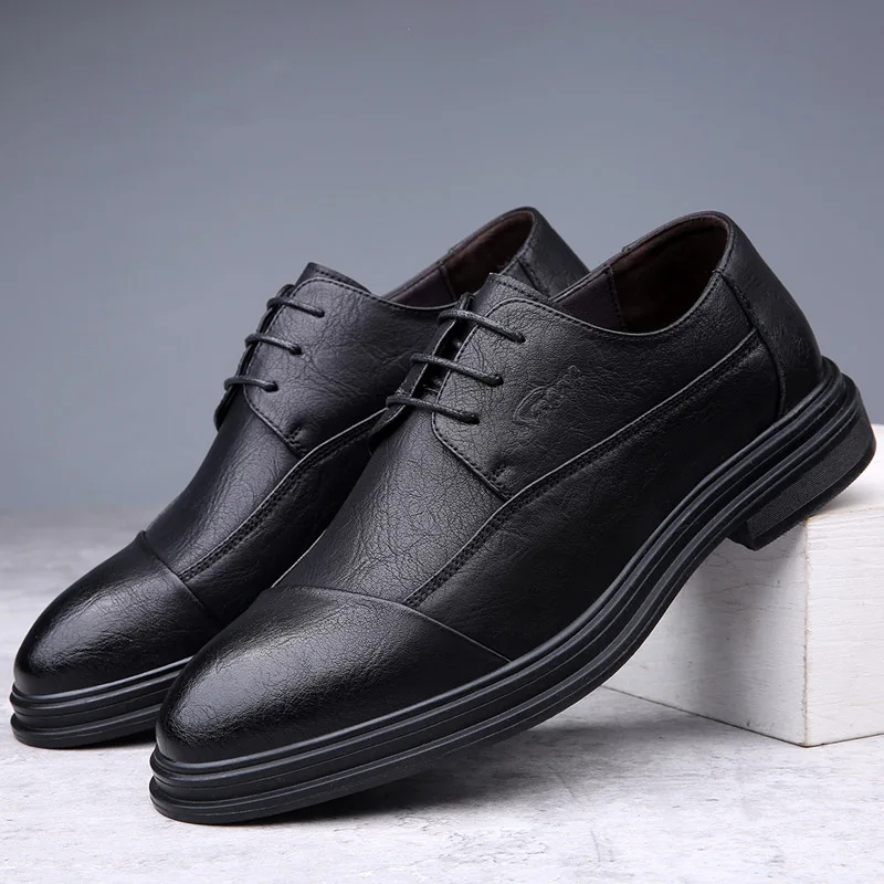 Men's Elegant Leather Shoes with Cap-Toe Design