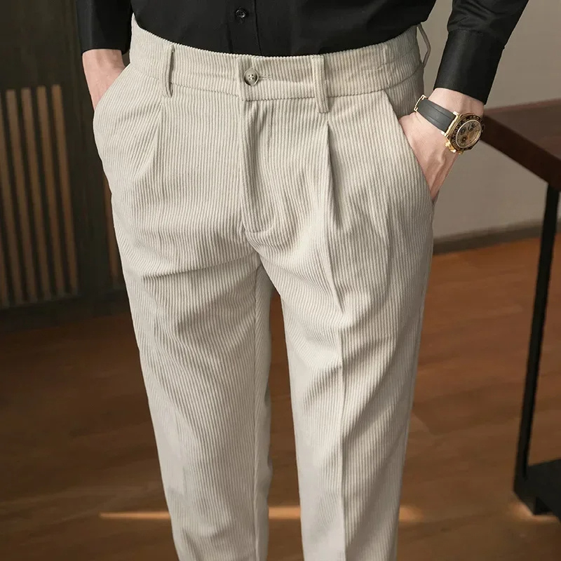 Men’s Casual Straight Corduroy Jeans with Double Pleat | Perfect for All Seasons