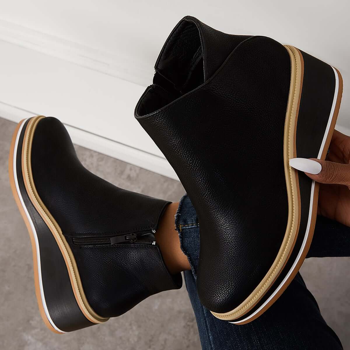 Women's Stylish Leather Ankle Boots with Zipper and Platform Sole