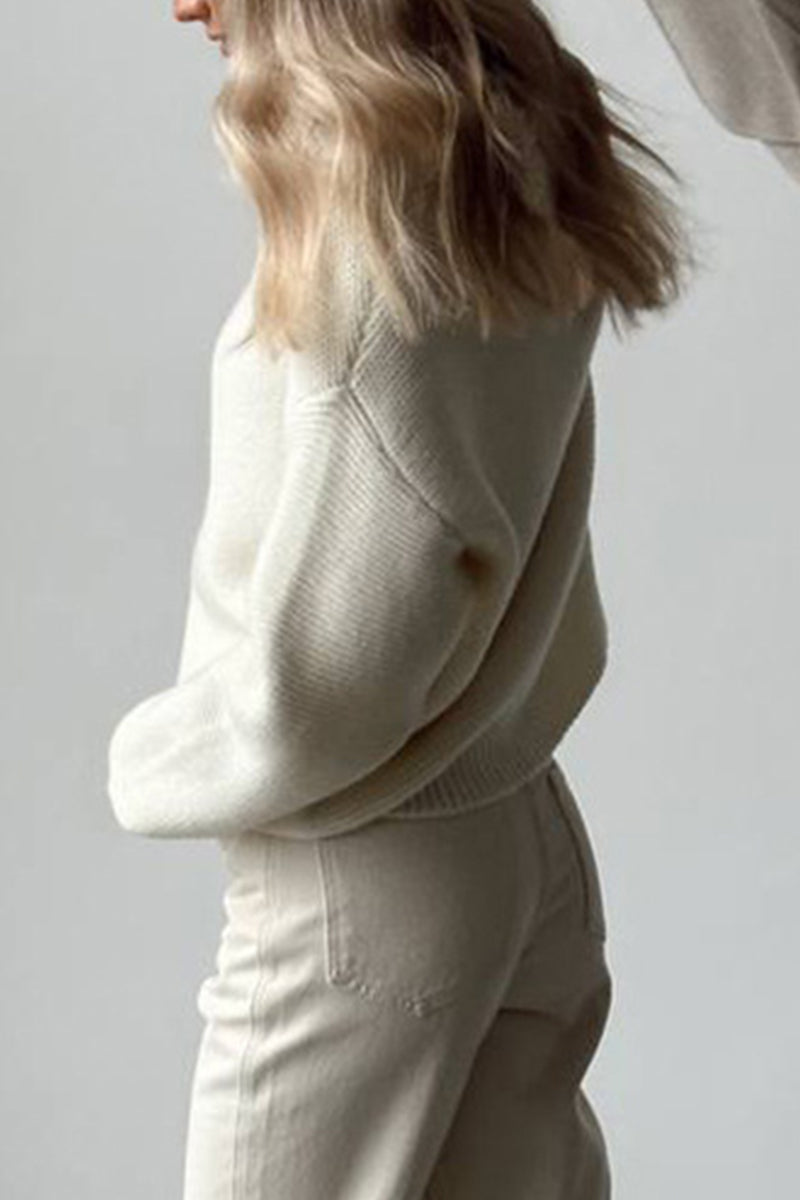 Women's Comfortable Knit Sweater with Round Neckline