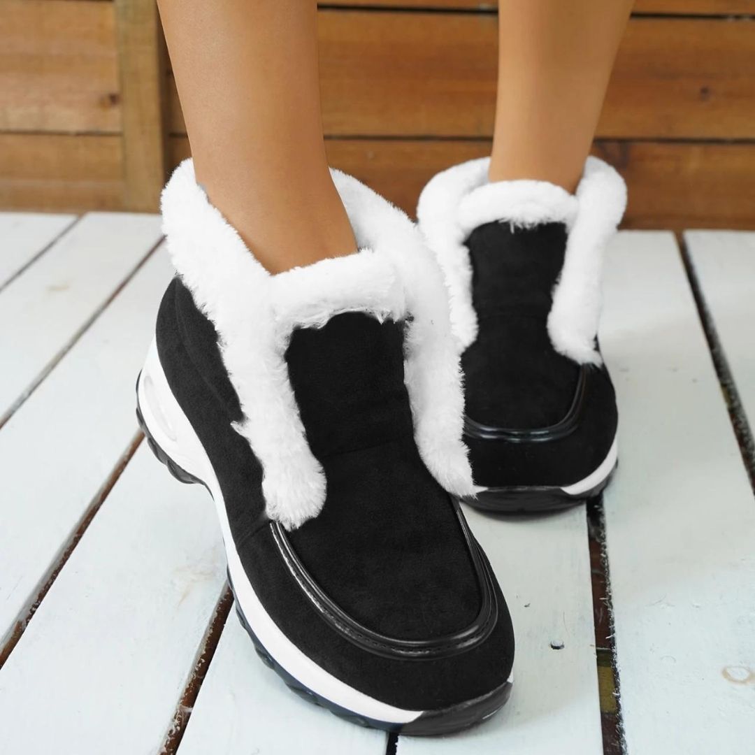 Women's Elegant Warm Lined Ankle Boot with Downy Detail