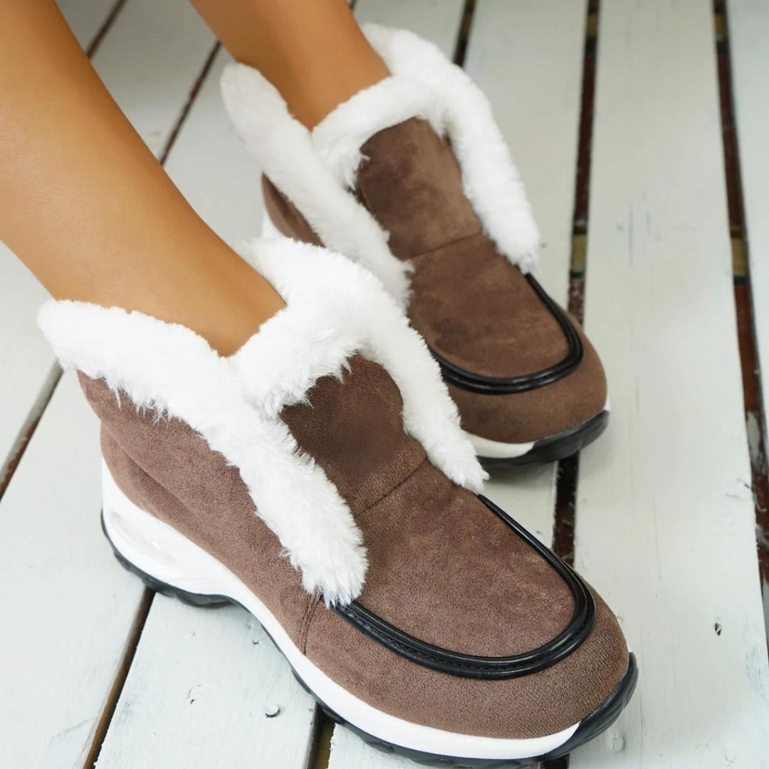 Women's Elegant Warm Lined Ankle Boot with Downy Detail