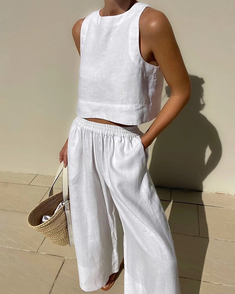 Women's Stylish High-Quality Two-Part Set with Coordinated Pieces