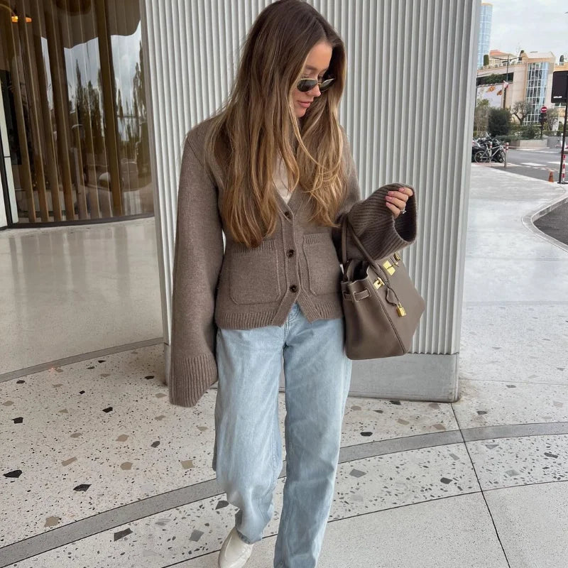 Women's Casual Knitted Cardigan with V-Neck and Buttons | Perfect for All Seasons