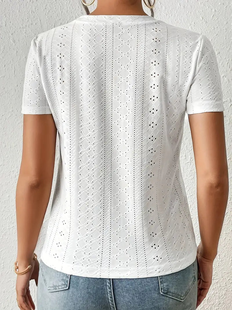 Women's Casual Soft T-Shirt with Round Neckline for Comfortable Daily Wear